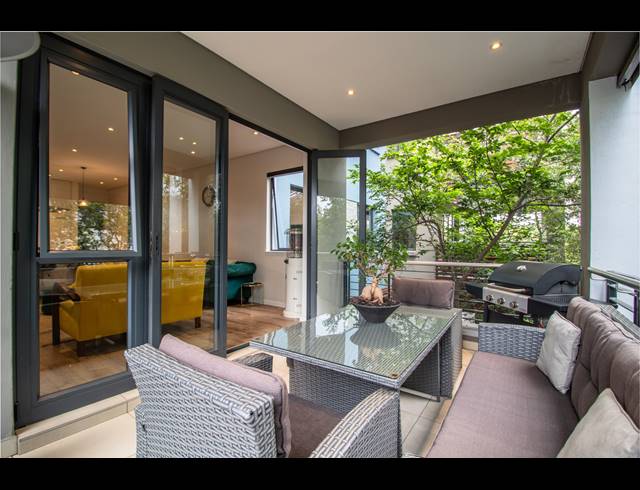 2 BEDROOM APARTMENT FOR SALE IN STEYN CITY